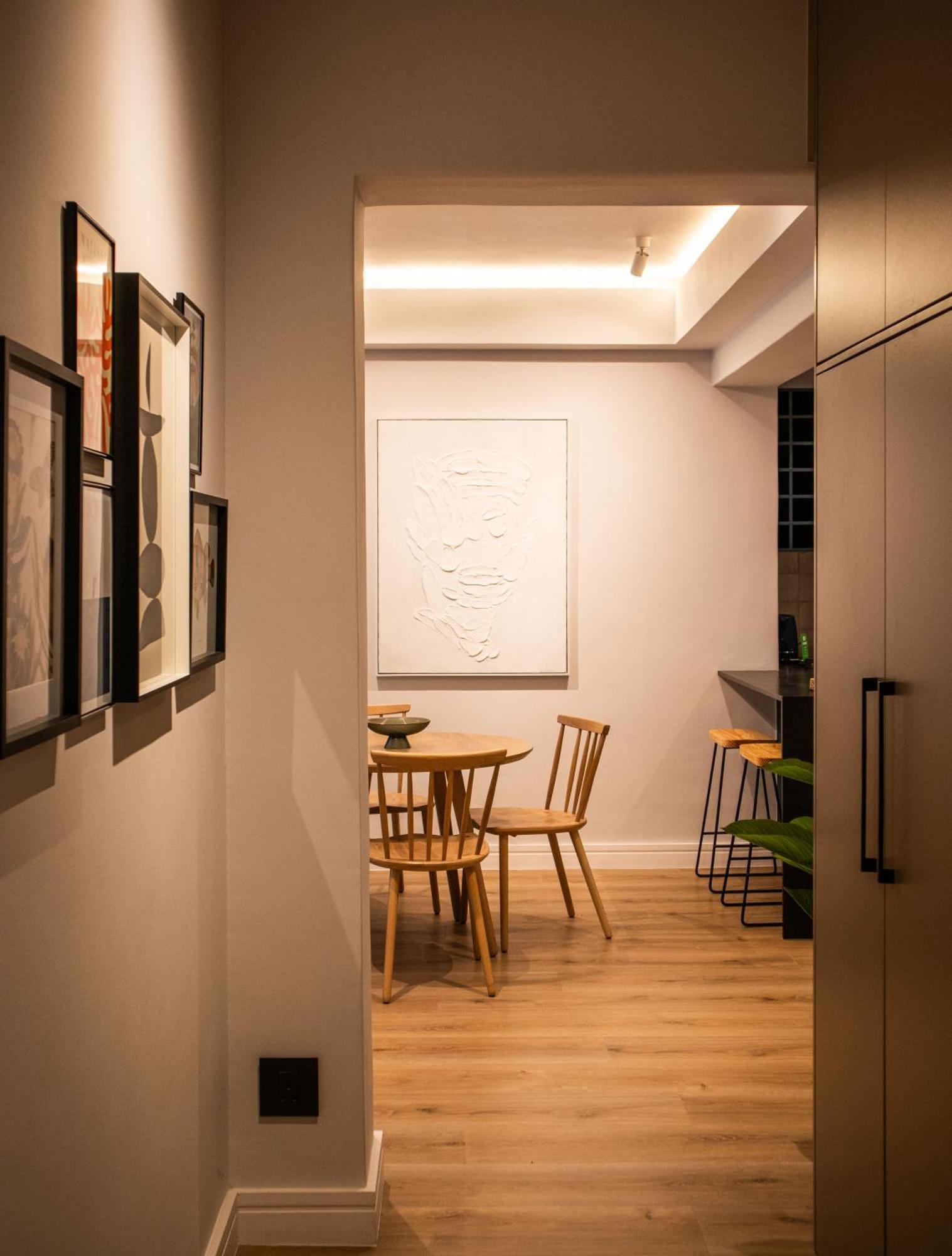 Urban Luxury In Sea Point Apartment