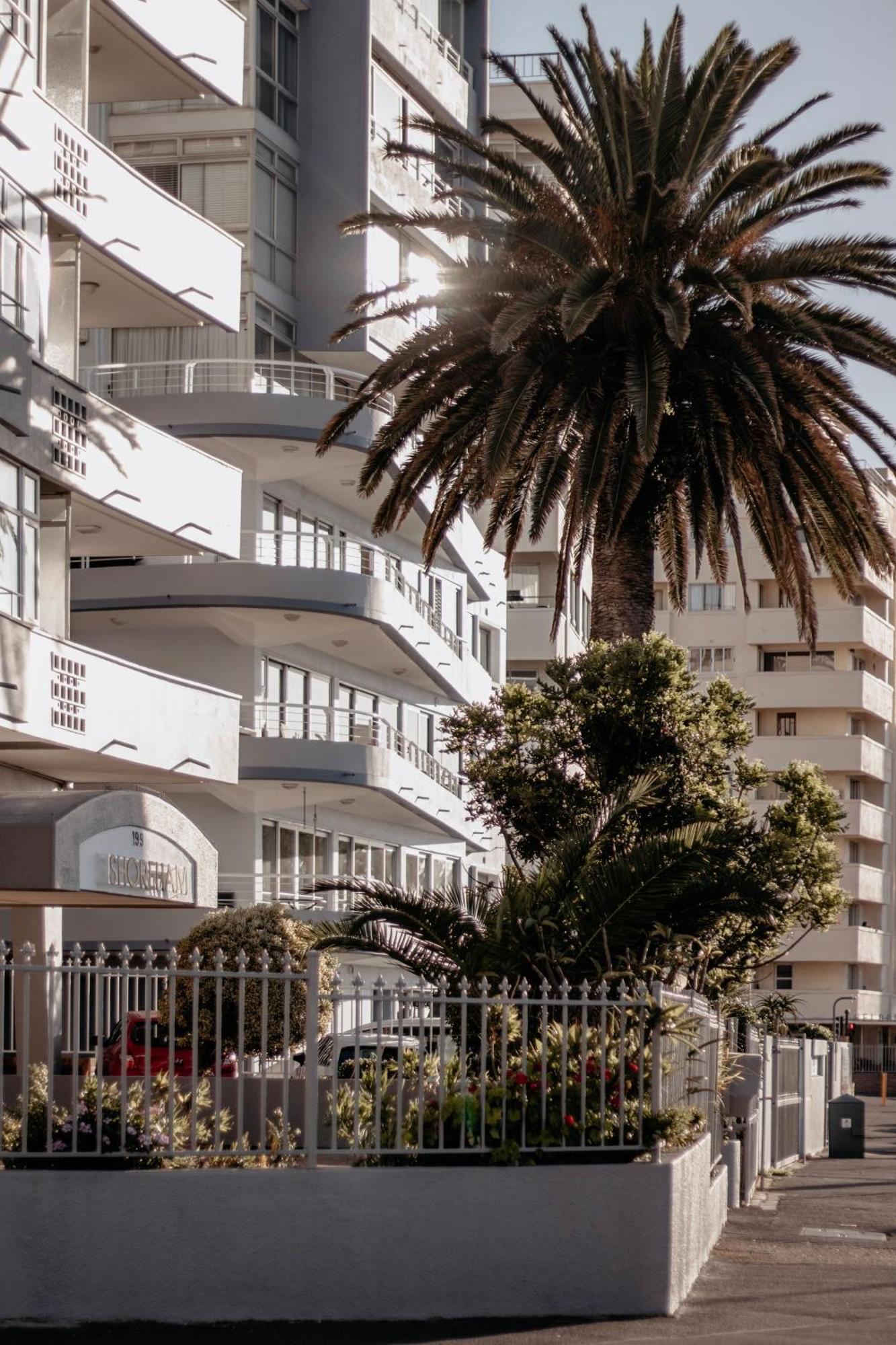 Urban Luxury In Sea Point *